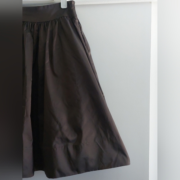 Trina Turk Silk Blend Chocolate Brown Satin Knee Length Skirt Sz 6 - Picture 3 of 10